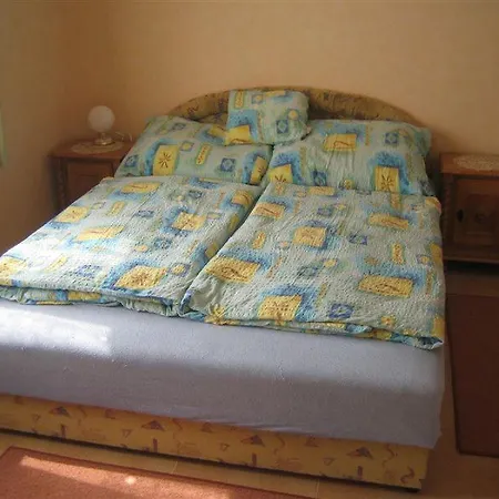Keller Vendeghaz Guest house